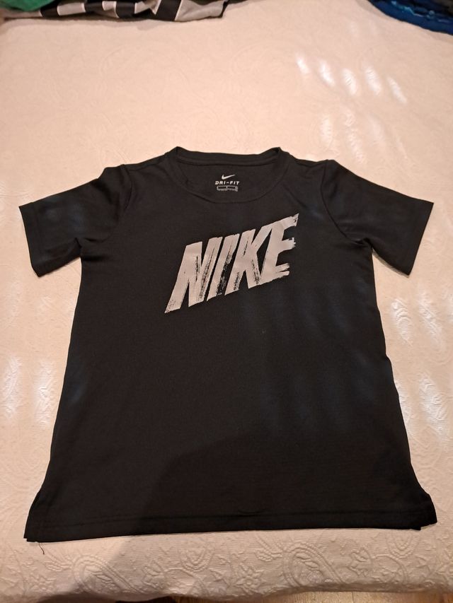 Camiseta nike niño dri-fit 8-10 años