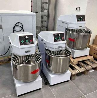 IMPASTATRICI A SPIRALE DA 40 LITRI