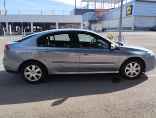 Renault Laguna Authentique 2.0dCi 2009