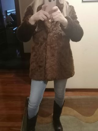 Abrigo pelo marron chocolate Zara