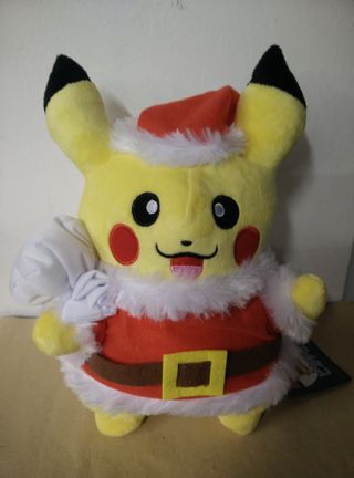Peluche Pikachu stile Babbo Natale