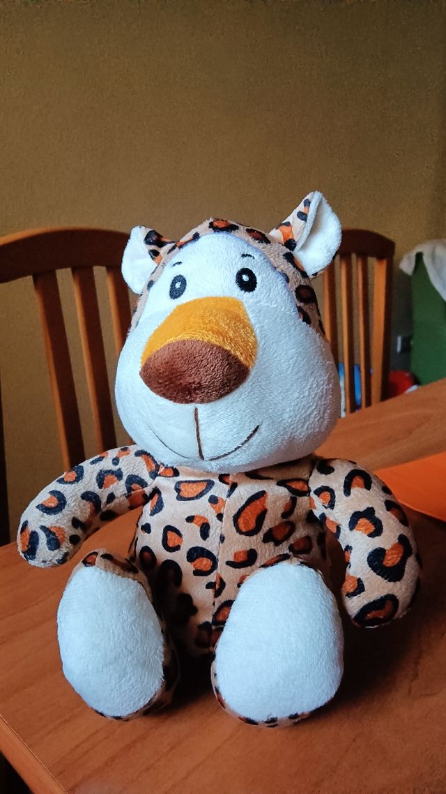 4️⃣ Peluches 🧸