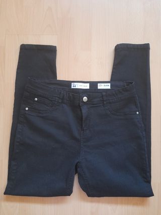 Pantalón vaquero pitillo