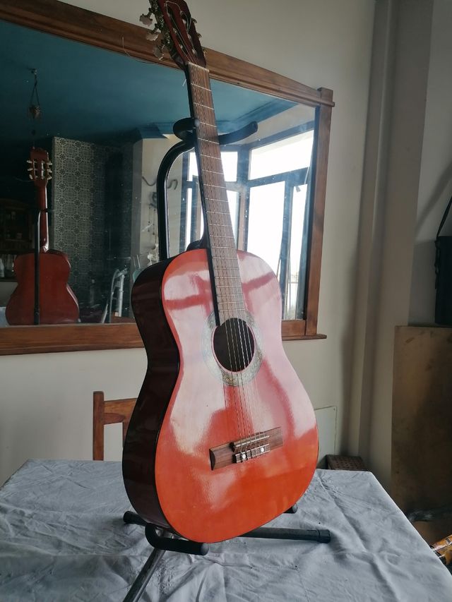 Guitarra Clásica 3/4 para niñ@s + funda mochila.