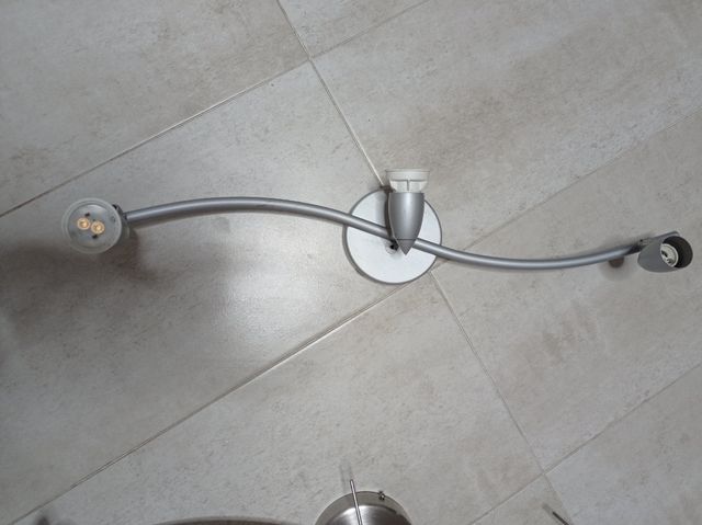 Aparato de luz, focos