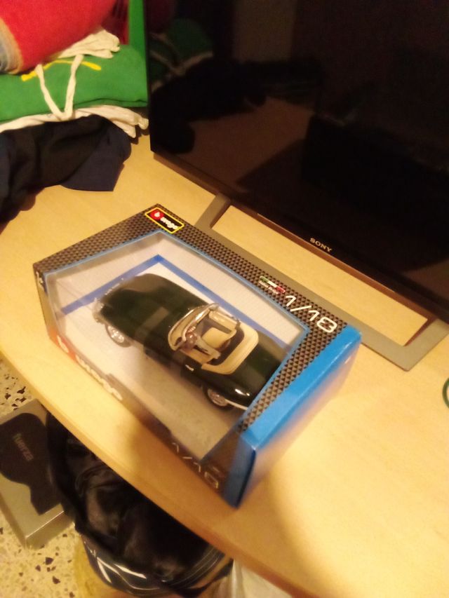 Jaguar e- type cabriolet