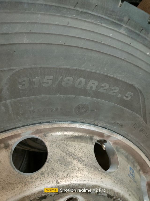 Neumáticos de Camión