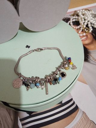 Pulsera plata y abalorios Tous 