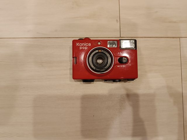 Macchina fotografica KONICA POP