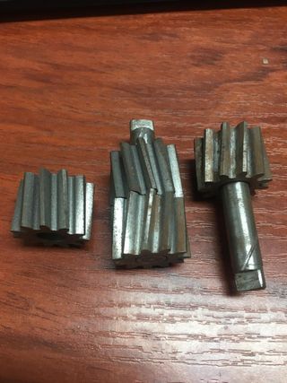 Juego de 3 piñones bomba aceite Seat 600