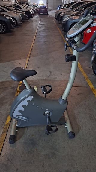 Bicicleta estatica BH