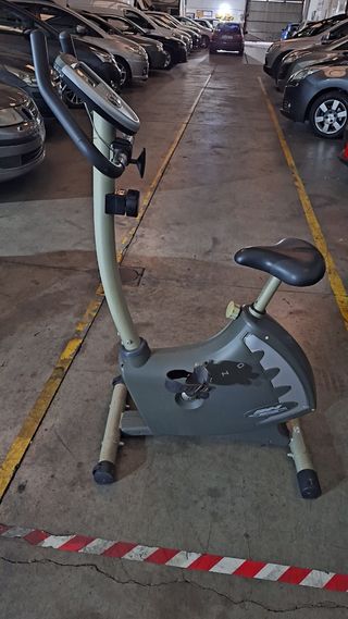 Bicicleta estatica BH