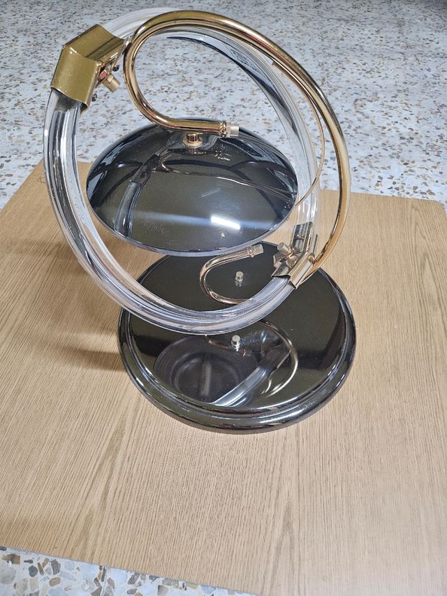 Lámpara de techo antigua