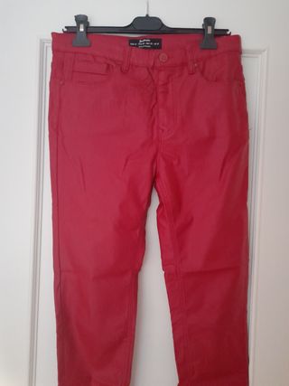 PANTALÓN EFECTO CUERO
