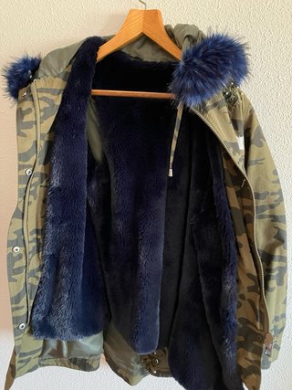 Abrigo militar Guess