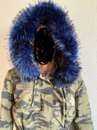 Abrigo militar Guess
