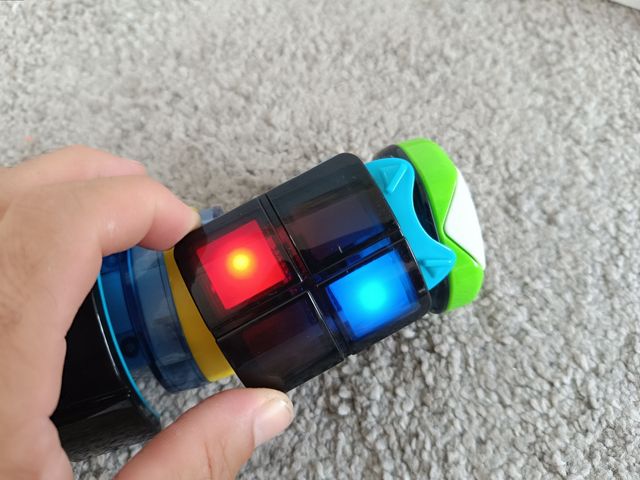 Juego electrónico portátil Tetris Bop It