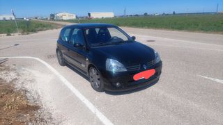 Renault Clio 2005