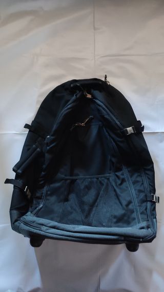 BOLSA/MALETA DECATHLON NEGRA DEPORTIVA 🏋️‍♂️