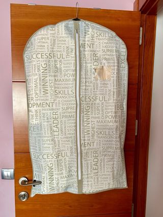 Abrigo DE PURIFICACION GARCIA PVO 490€