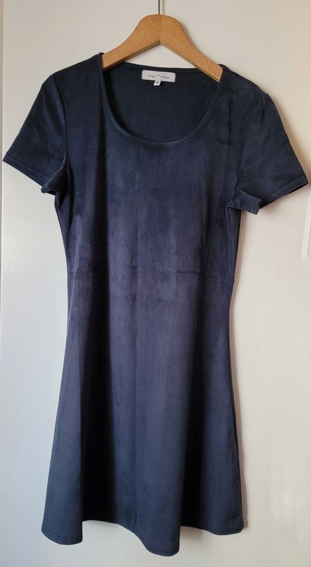 Vestido Amichi de antelina ¡NUEVO!