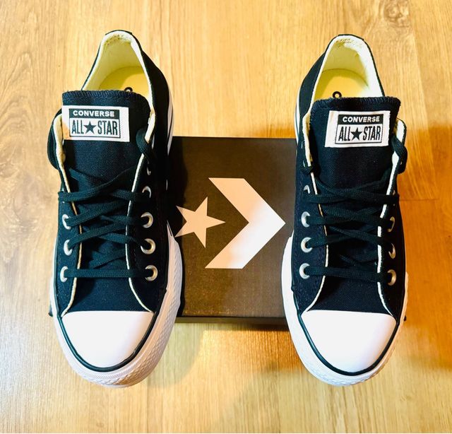 Converse plataforma negras talla 37,5 nuevas
