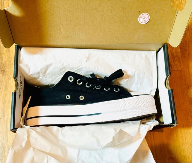 Converse plataforma negras talla 37,5 nuevas
