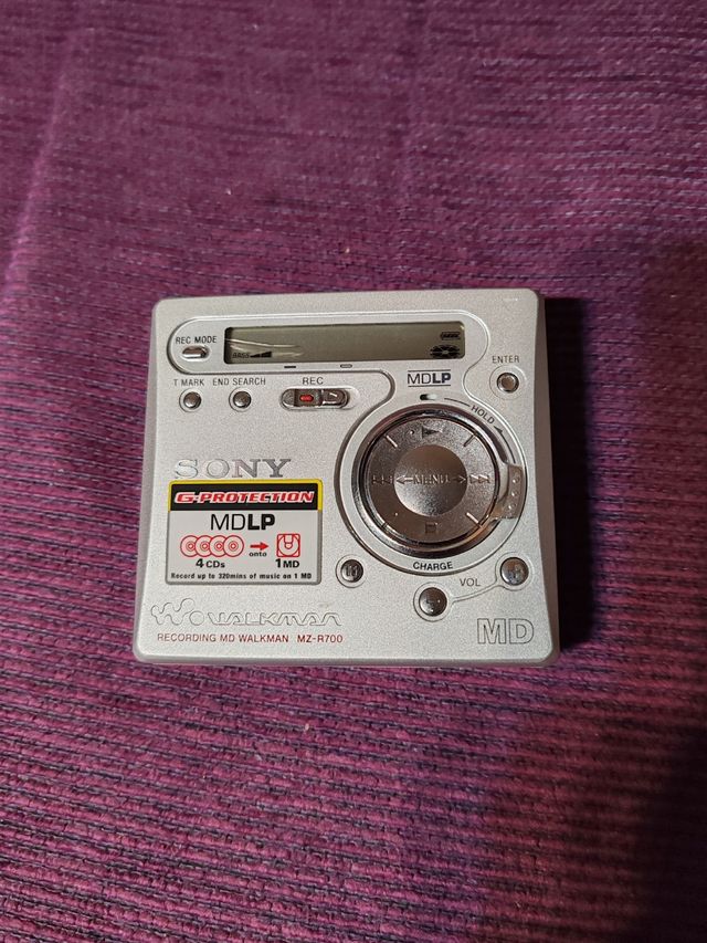Minidisc Sony MZ-R700