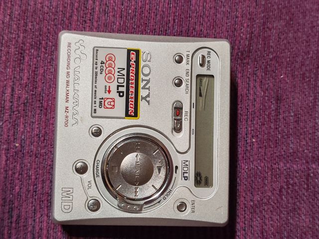 Minidisc Sony MZ-R700
