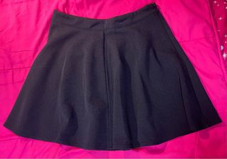 Falda negra