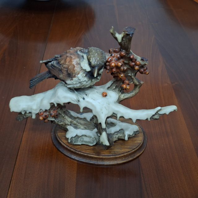 Giovanni Armani statuina