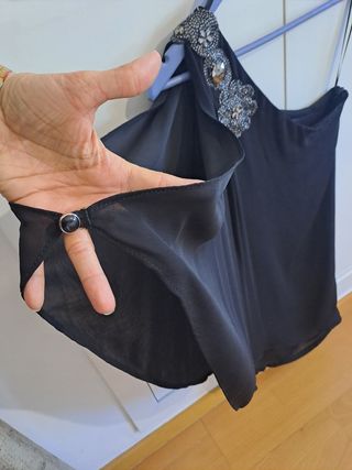 Vestido corto de fiesta negro