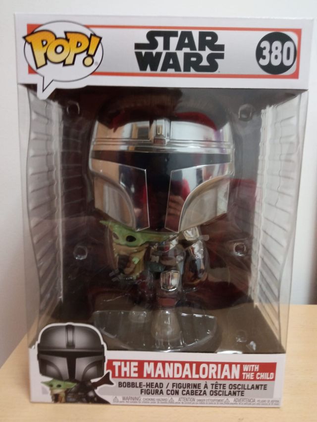 Funko The Mandalorian with the child