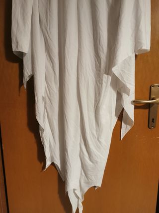 Halloween costume bianco fantasma 