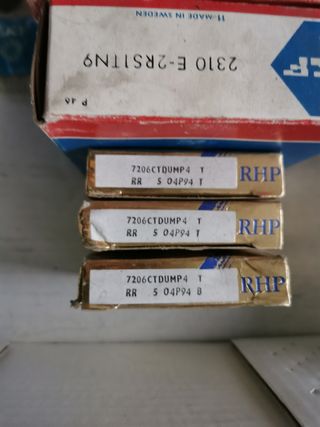 Stock di Cuscinetti nuovi