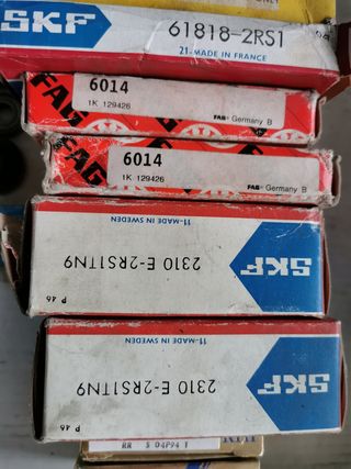 Stock di Cuscinetti nuovi