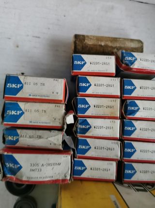 Stock di Cuscinetti nuovi