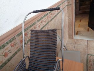 juguete antigua silla de de muñeca llevar muñeco d