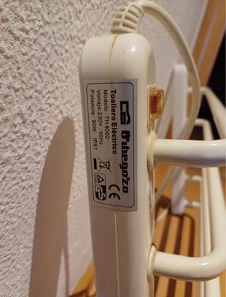 Radiador toallero electrico