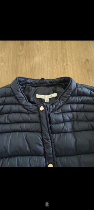 Cazadora acolchada mujer azul marino 