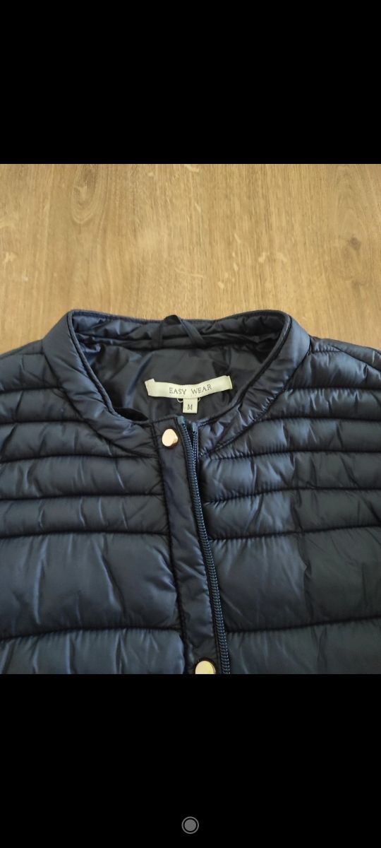 Cazadora acolchada mujer azul marino