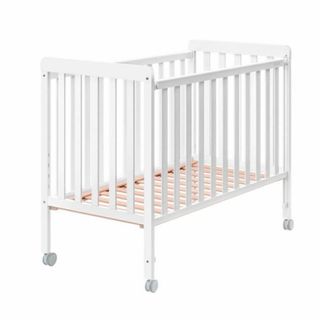 Carrito de bebe BEBE CONFORT y cuna de madera