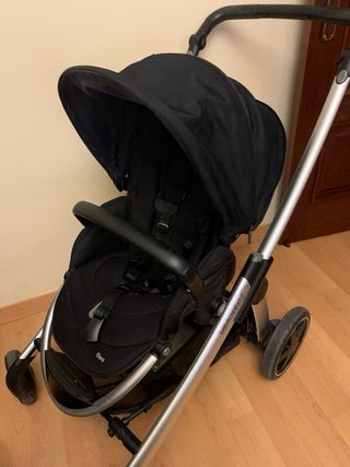 Carrito de bebe BEBE CONFORT y cuna de madera