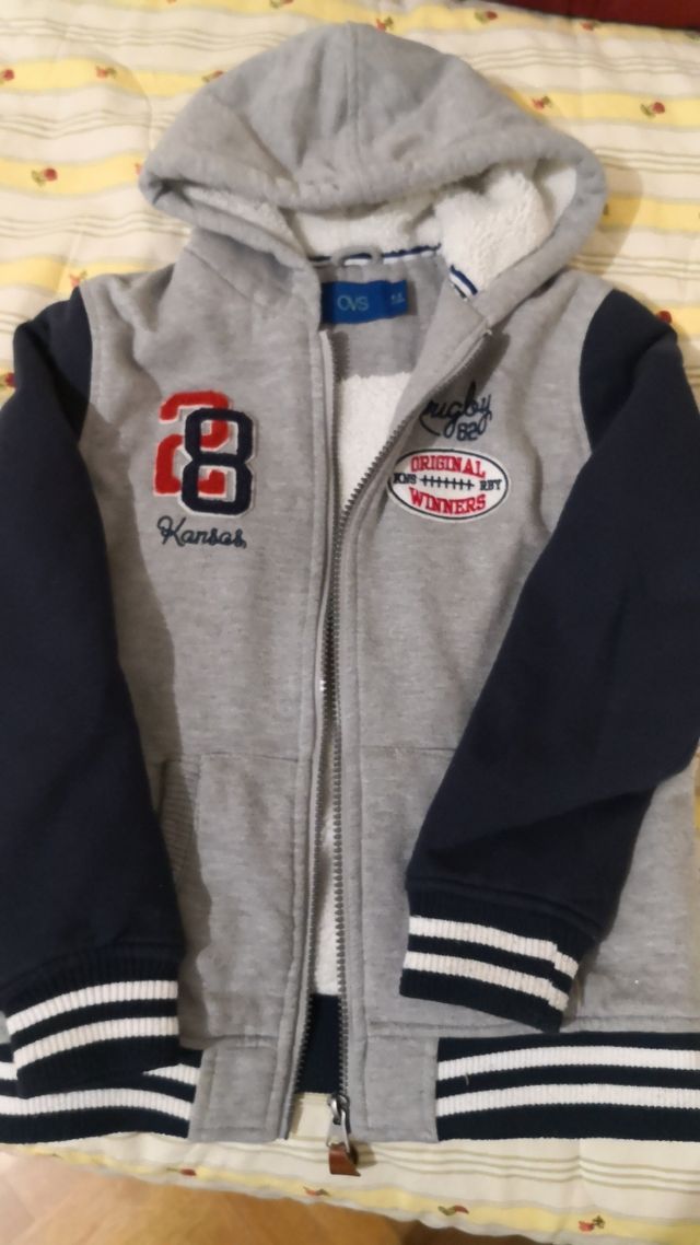 Felpa pesante taglia 8-9 anni OVS