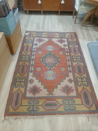 SE VENDE ALFOMBRA PERSA
