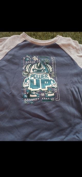 Camiseta de niño invernal