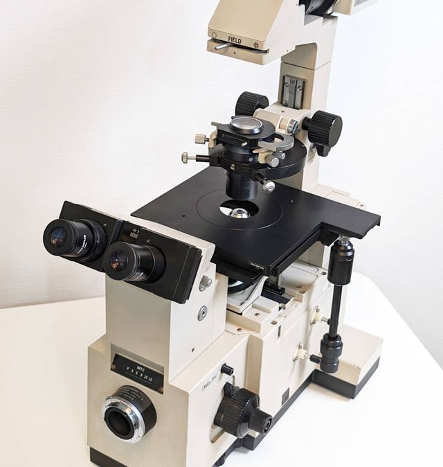 Olympus IMT-2 Microscopio DIC Nomarski Invertido
