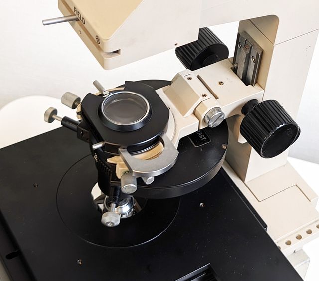 Olympus IMT-2 Microscopio DIC Nomarski Invertido