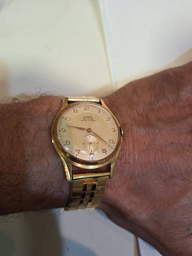 Reloj le locle mecánico funciona