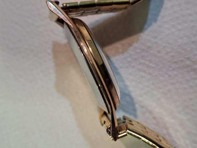 Reloj le locle mecánico funciona